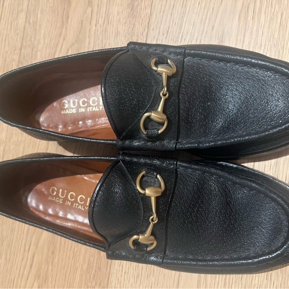 AUTHENTIC GUCCI WOMENS LOAFERS size 7.5 - Picture 7 of 7